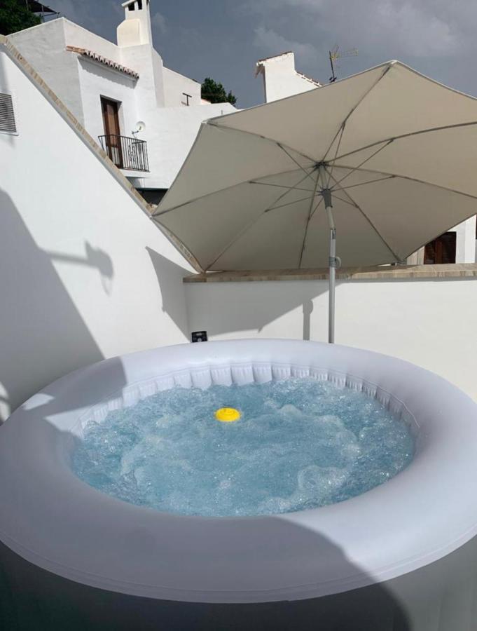 Cerezo's House - Terrace & Jacuzzi Frigiliana