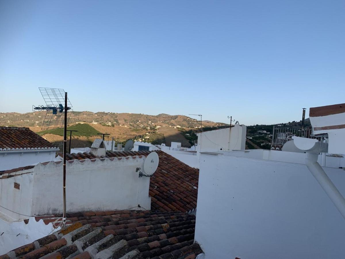 Cerezo's House - Terrace & Jacuzzi Сasa de vacaciones